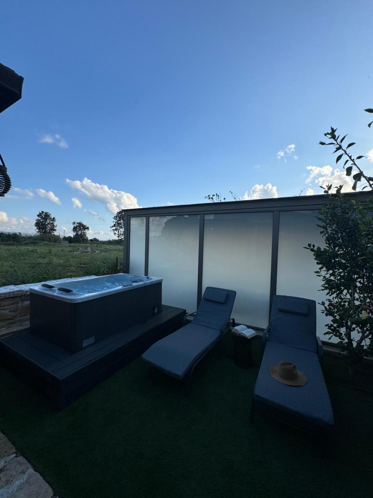 Studio Eleni - Oasis Holiday Houses คอคคิโนส เปียร์โกส ภายนอก รูปภาพ